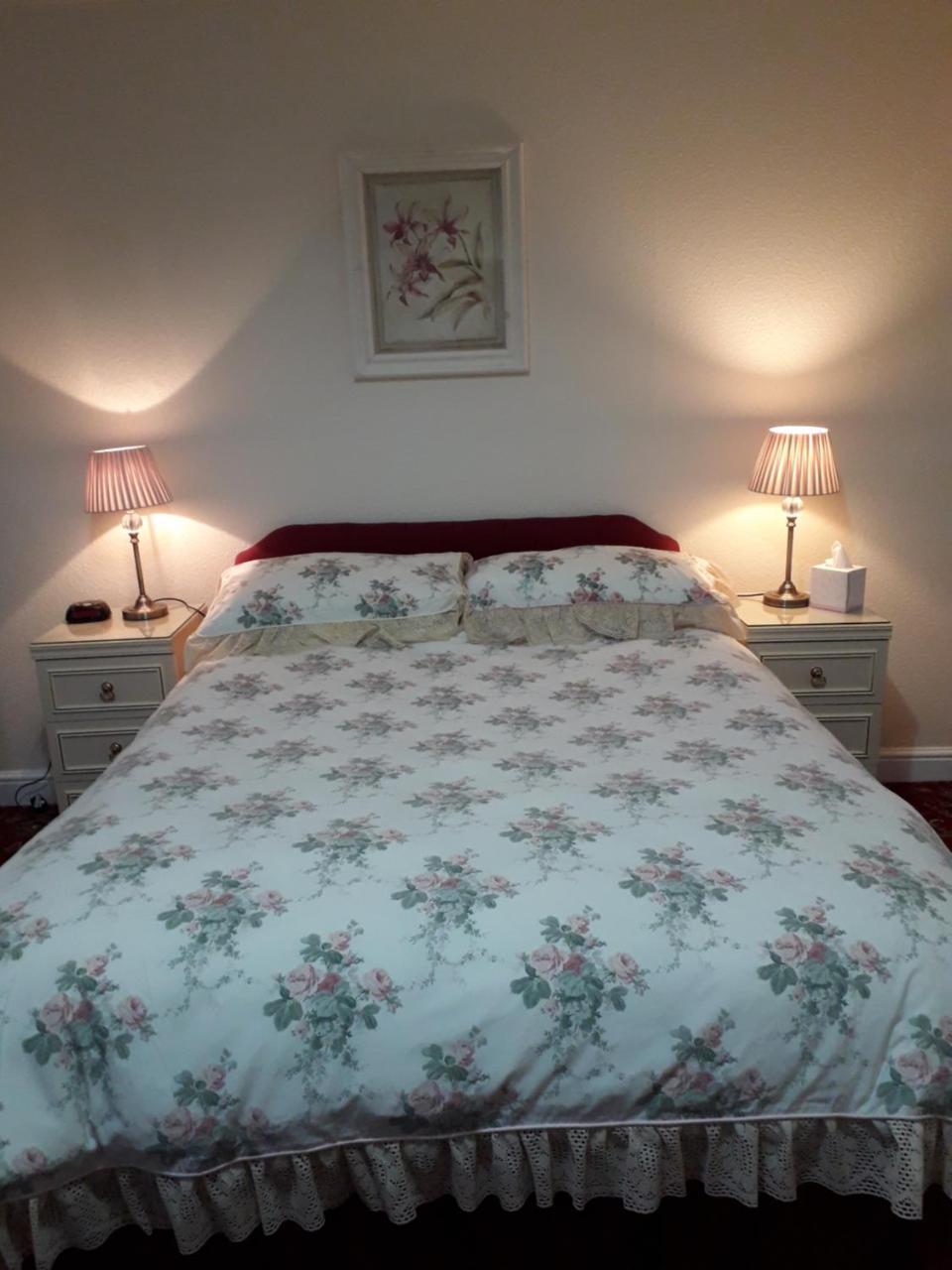 사우샘프턴 Ellenborough House B&B 외부 사진